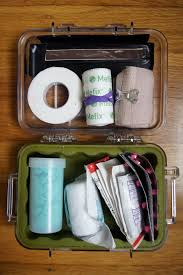 The Basics of Building an Awesome First Aid Kit Carryology