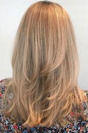 Just provide the hair with brown highlights and embrace the beauty of the traditional highlighted blonde hairstyle. Cute Medium Long Layered Haircuts Hairstyles 1 Fab Mood Wedding Colours Wedding Themes Wedding Colour Palettes