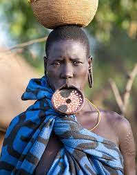 surma tribes lip plates for mursi tribe