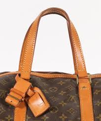 Every louis vuitton bag has its own code. Real Or Fake 6 Tips For Authenticating A Vintage Louis Vuitton