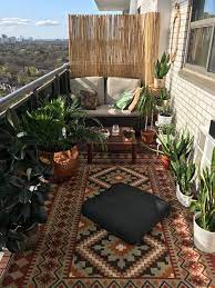 25 stylish balcony rug ideas that show