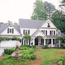 colonial home exteriors