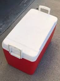igloo cooler 48 quart 45 liter red ice
