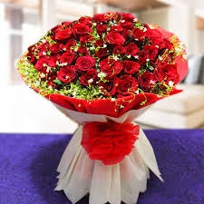 send romantic red roses