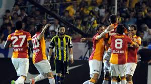 İşte fb gs derbisi muhtemel ilk 11'ler. Galatasaray In En Unutulmaz 10 Fenerbahce Galibiyeti Goal Com