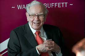 Warren Buffett sitzt auf 143 Milliarden ...