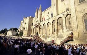 Le festival d'Avignon réunit plus de 130.000 spectateurs