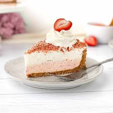 strawberry crunch cheesecake live to