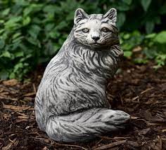 Vintage Cat Sculpture Outdoor Cat
