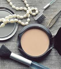 how to choose compact powder shades for