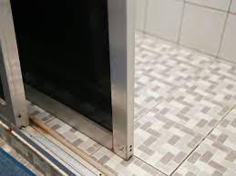 remove sliding glass shower doors