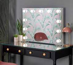 makeup vanity mirrors with lights