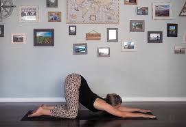 10 yoga poses for digestion to ease