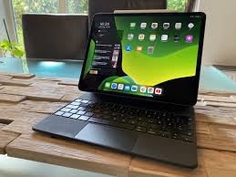 The ipad pro is the amalgamation of all apple's latest technology, and is the most powerful of all the ipad models. Ipad Vergleich So Findet Ihr Das Fur Euch Passende Apple Tablet Netzwelt