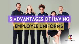 5 advanes of having employee uniforms