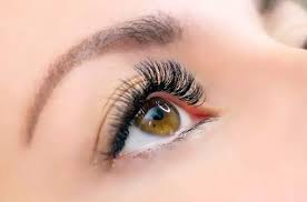 5 tips makeup untuk pemilik mata sipit