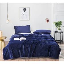 Основният принцип при избора на легло в спалнята е да изберете гладък и мек основен материал, особено ако се. Pokrivalo Za Leglo Tip Odeyalo 100 Pe Dark Vlue