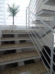 Linda escada em ferro com degraus em granito em perfeito estado. 18 Ideias De Escadas Escadas Escadas Internas Design De Escada