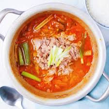 tuna kimchi jjigae easy recipe