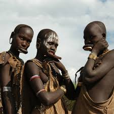 the mursi tribe in ethiopia