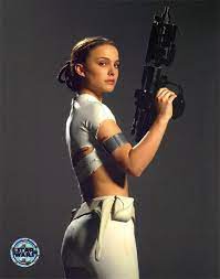 HAPPY BIRTHDAY NATALIE PORTMAN! Pictured here as Padme Amidala, she turns  41 today. : r/starwarsmemes