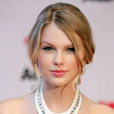 Taylor alison swift born in pennsylvania u.s in 1989 on 13 december. Taylor Swift Bio Affair In Relation Net Worth Ethnicity Salary Age Nationality Height Actress Singer