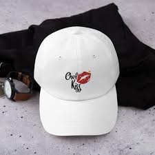 La trucker hat with kisses. Adalia Rose Cap Chef Kiss Flashfomo
