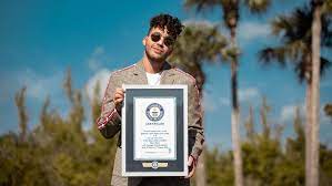 Prince royce tabs, chords, guitar, bass, ukulele chords, power tabs and guitar pro tabs including corazon sin cara, stand by me, tu y yo, darte un beso, soy incondicional. Prince Royce Es Reconocido Oficialmente Por Guinness World Records Guinness World Records