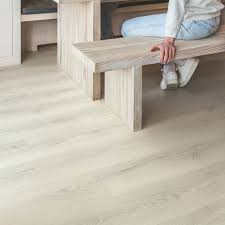 ash grey oak 8mm laminate flooring
