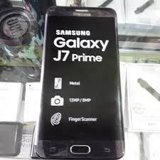 Samsung galaxy j7 prime has 13mp camera setup on back with 1080p videos rec and 8mp front camera for selfie image and video calling. Samsung Galaxy J5 Prime 2018 Tsena