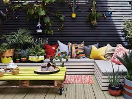 20 small garden decking ideas clever