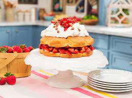 Strawberry Biscuit Cake gambar png