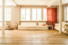 a quick guide to pine wood flooring