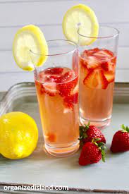 easy homemade strawberry lemonade