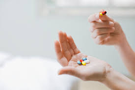 Можно ли использовать просроченные лекарства?» – Яндекс.Кью
