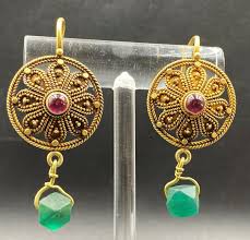 ancient roman gold jewelry ear ring