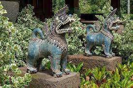 Singha Lion Garden Sculpture Thai