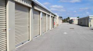 storage units in bakersfield ca