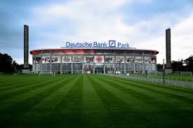 In 2014 when barclay's started slashing debt trading operations due to sluggish market, deutsche bank wanted to capitalise on it and step into the vacuum. Deutsche Bank Expands Its Partnership With Eintracht Frankfurt Newsroom