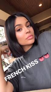 On her snapchat, kylie showed off her normal longer locks last night, proving the sleek style last week hasn't been kept on. Kylie Wearing French Kiss From The Kourt Collection Kylie Jenner Hair Jenner Hair Kylie Jenner Short Hair