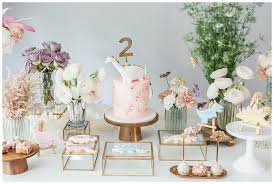 how to design the perfect dessert table