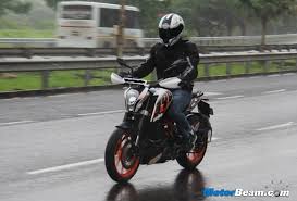 ktm duke 390 first ride india review