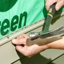 what type of nails for vinyl siding