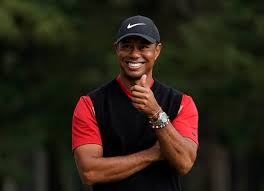 The latest tweets from @tigerwoods Sunday S Golf Tiger Woods Ties Sam Snead S Record Of 82 Pga Tour Wins