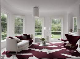 color paint goes with burgundy carpet