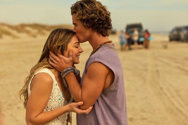 Madelyn Cline Is 'Tired of People Coming for Me' Over Her and Chase Stokes' “Outer Banks ”Characters: 'We've Had Enough' (Exclusive) - AOL