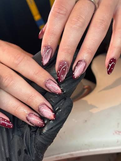 Burgundy Wide cat eye with polka dots ✨🍒 #cateyenails #polkadotnails #nailinspo #biabnails #hardgel