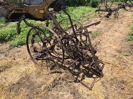 4.3 out of 5 stars. Mccormick Deering Antique Pull Behind Ride On Cultivator Bigiron Auctions