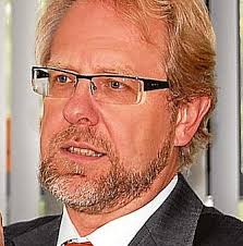 Hans-Ulrich Salmen will mit den Stadtwerke-Kunden in einen Dialog treten.