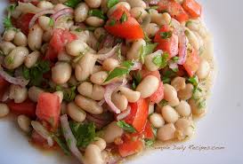 Great northern beans are white medium sized beans a bit larger than a navy bean most commonly used for making baked beans and pork and beans. Zippy Northern Beans Salad Simple Daily Recipes